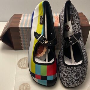 Hot Chocolate Design Mary Janes Flats NO SIGNAL size 8